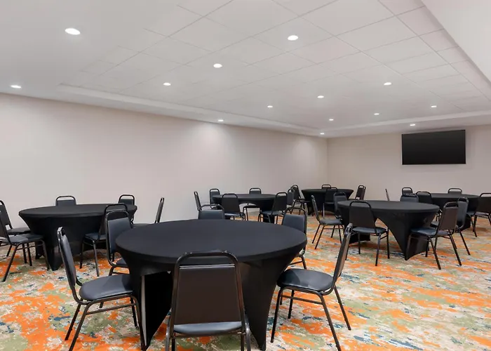 Hampton Inn & Suites Cadillac